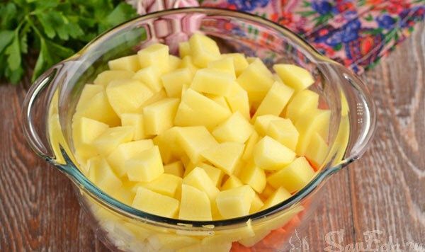 Мясо с картошкой без лишних хлопот: пять простых вариаций