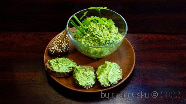 Витаминная намазка для сытного завтрака