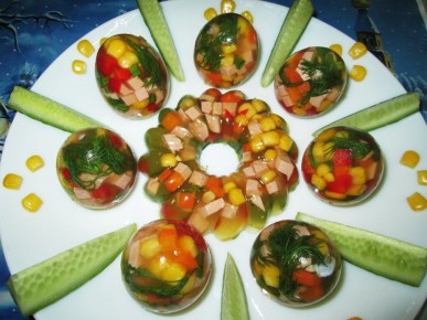 Как удивить гостей: яркие желейные яйца для любого праздника