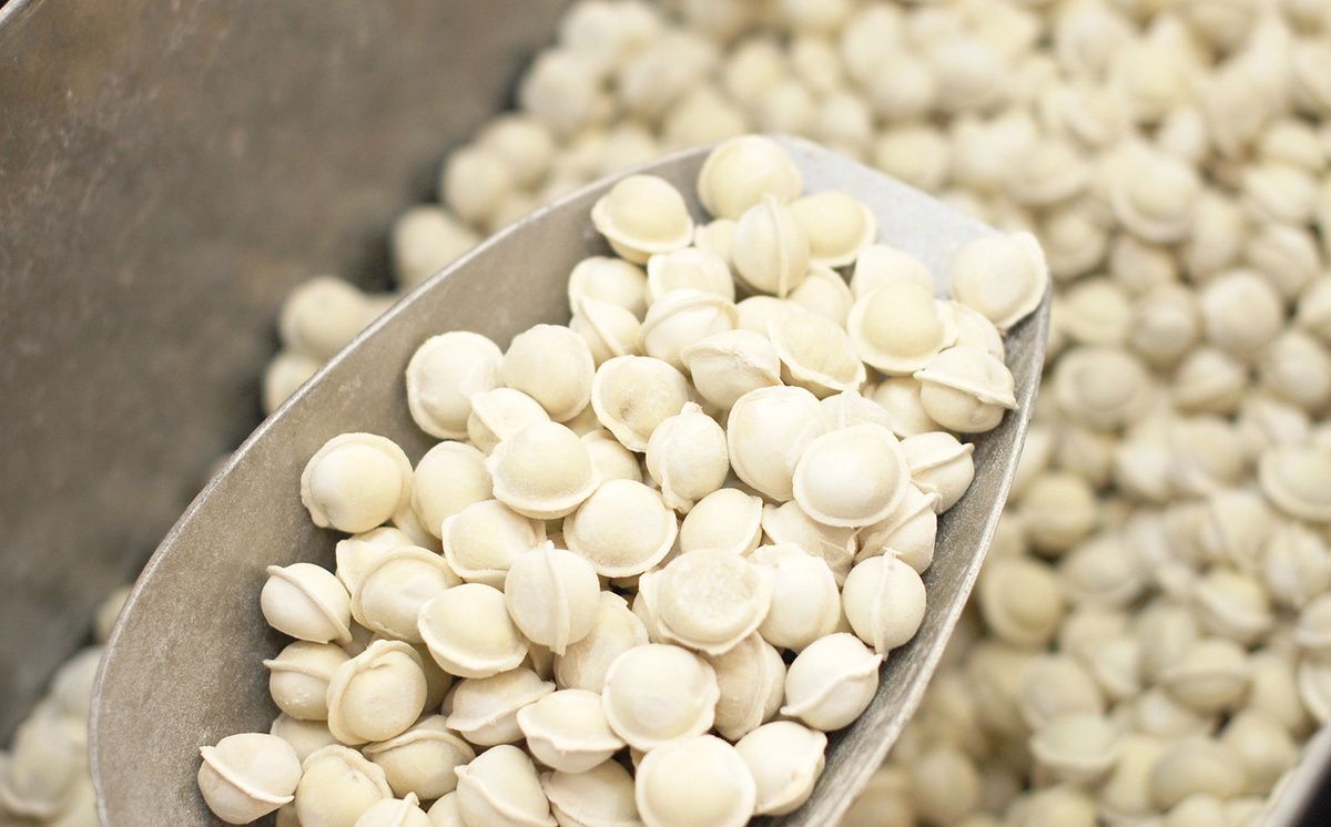 Как превратить обычные пельмени в гастрономический шедевр: нескучные рецепты