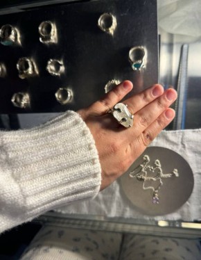 �������-Store Meteorite: ����� ����� ��� ����������� ������� � ����