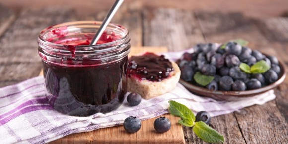 Как приготовить незабываемый джем из черники