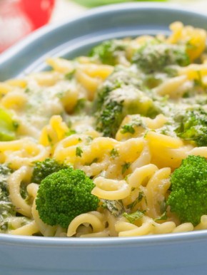 Вкусное сочетание: запеканка из макарон и брокколи