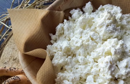 Простой десерт из творога: как приготовить недорого и вкусно