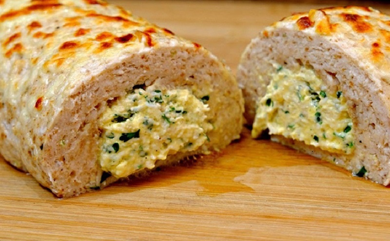 Как приготовить нежный куриный рулет с шпинатом и сыром всего за полчаса