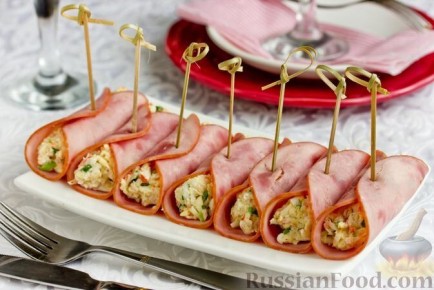 Праздничные идеи для новогоднего стола: рецепты, которые стоит попробовать