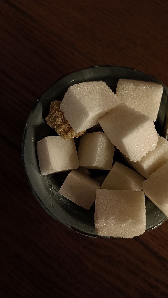 Сахар: стоит ли его исключать из рациона?