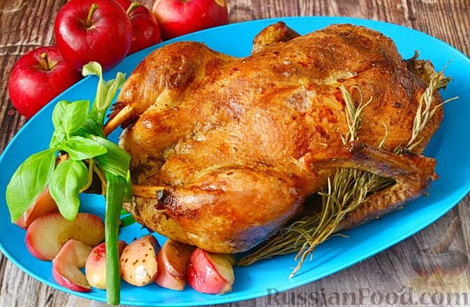 Вкусные идеи для новогоднего стола: утка с яблоками и другие рецепты