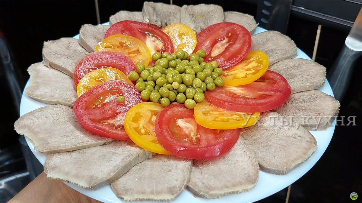 Секреты приготовления говяжьего языка: от блюда к кулинарному шедевру