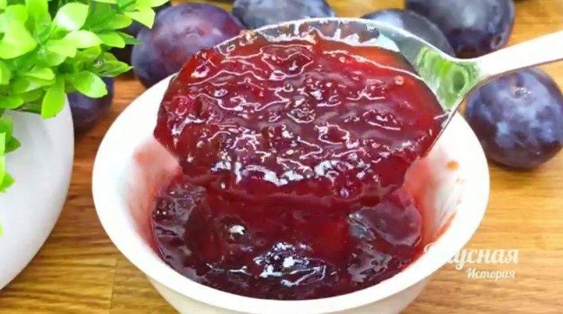 Простой и вкусный джем из слив: готовим без холодильника
