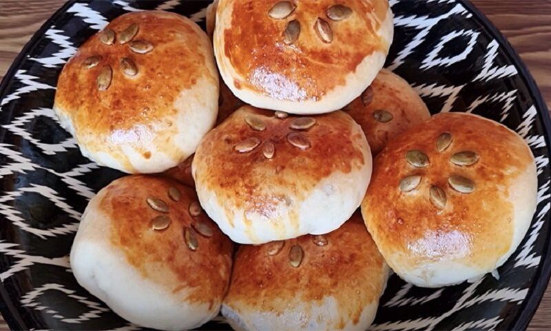 Неповторимые турецкие пирожки с двойной начинкой: секреты приготовления