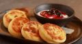 Сырники на любой вкус: интересные рецепты творожного лакомства