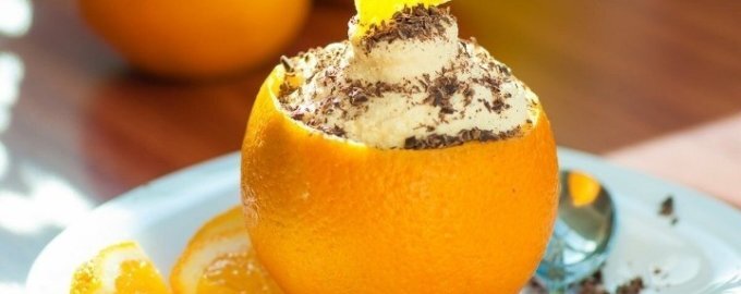 Фантазийный десерт: апельсины с творогом и шоколадом, который украсит любой стол