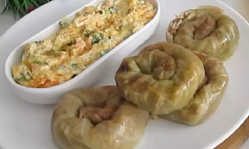 Голубцы в форме улитки: оригинальное исполнение классики, которое впечатлит всех