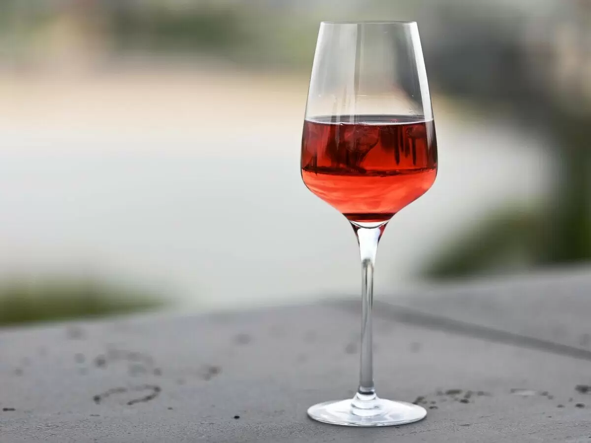 Как подделывают вино: новый взгляд на зарубежные методы