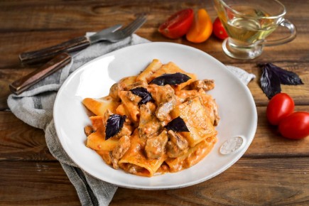 Паккери с томатно-сливочным соусом: гурманам на заметку