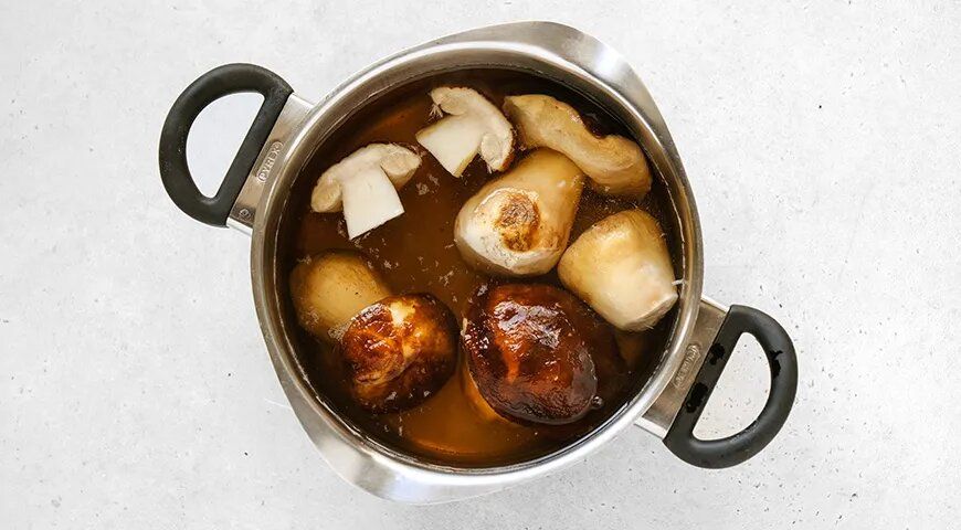 Жареная картошка с белыми грибами: шаг за шагом к кулинарному шедевру