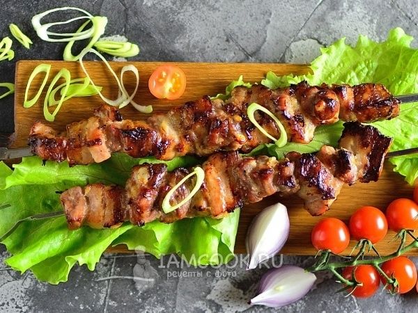 Шашлычный сезон уже здесь: как готовить у себя дома