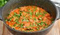 Простой и вкусный рецепт мясного блюда с фруктовой изюминкой